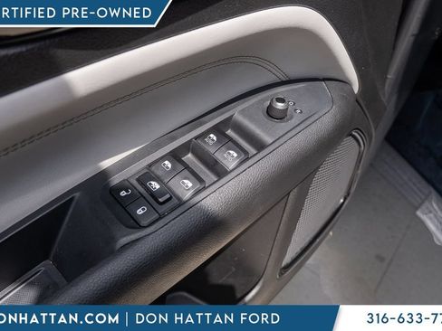 Used 2024 Jeep Compass Limited AWD/4WD image 16