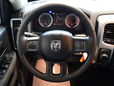 Used 2018 RAM 1500 Outdoorsman AWD/4WD image 13