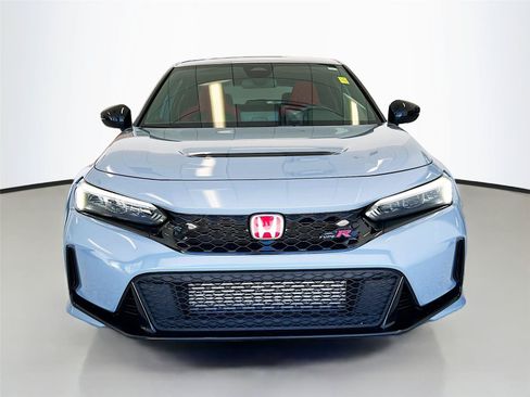 Used 2024 Honda Civic Type R image 3