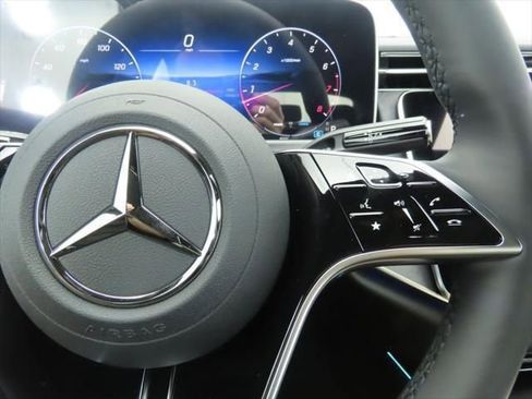 New 2026 Mercedes-Benz E 350 4MATIC Sedan image 13