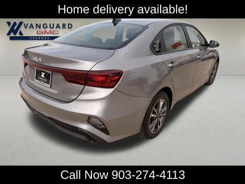 Used 2024 Kia Forte LXS FWD image 4