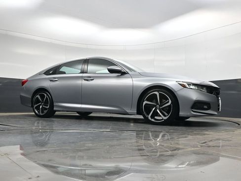 Used 2020 Honda Accord Sport image 25