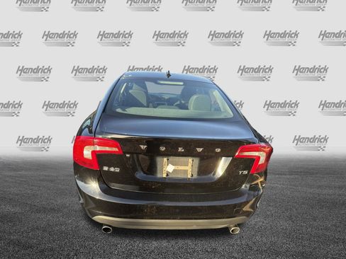Used 2013 Volvo S60 T5 image 9