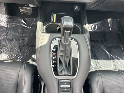 Used 2024 Honda HR-V EX-L image 22