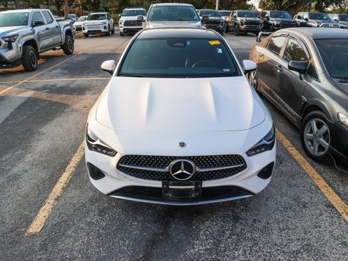 Used 2025 Mercedes-Benz CLA 250 image 5