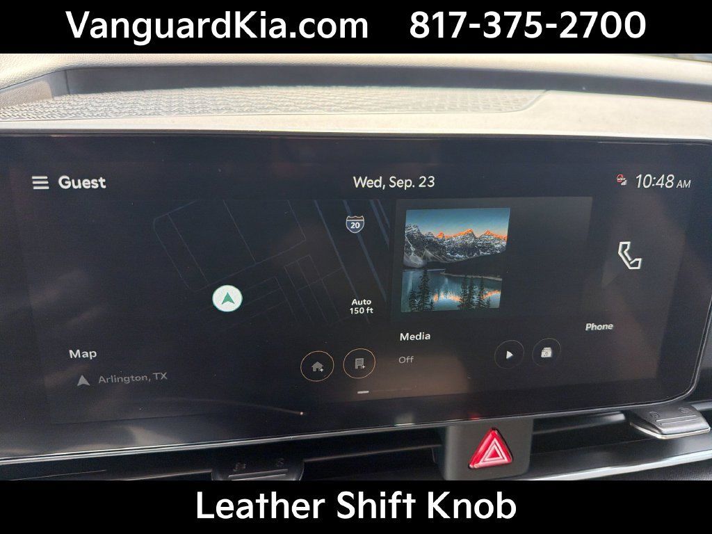 Certified 2026 Kia Carnival EX FWD image 14