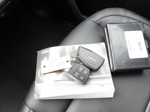 Used 2023 GMC Sierra 1500 Pro w/ Graphite Edition image 35