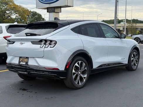 Certified 2022 Ford Mustang Mach-E Premium image 3