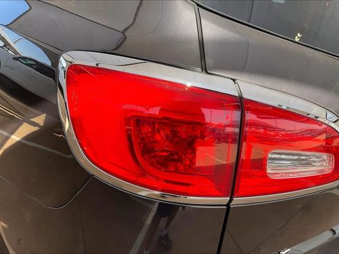 Used 2015 Buick Enclave Leather w/ Trailering Package FWD image 27