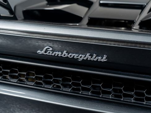 Used 2017 Lamborghini Huracan LP 610-4 image 15