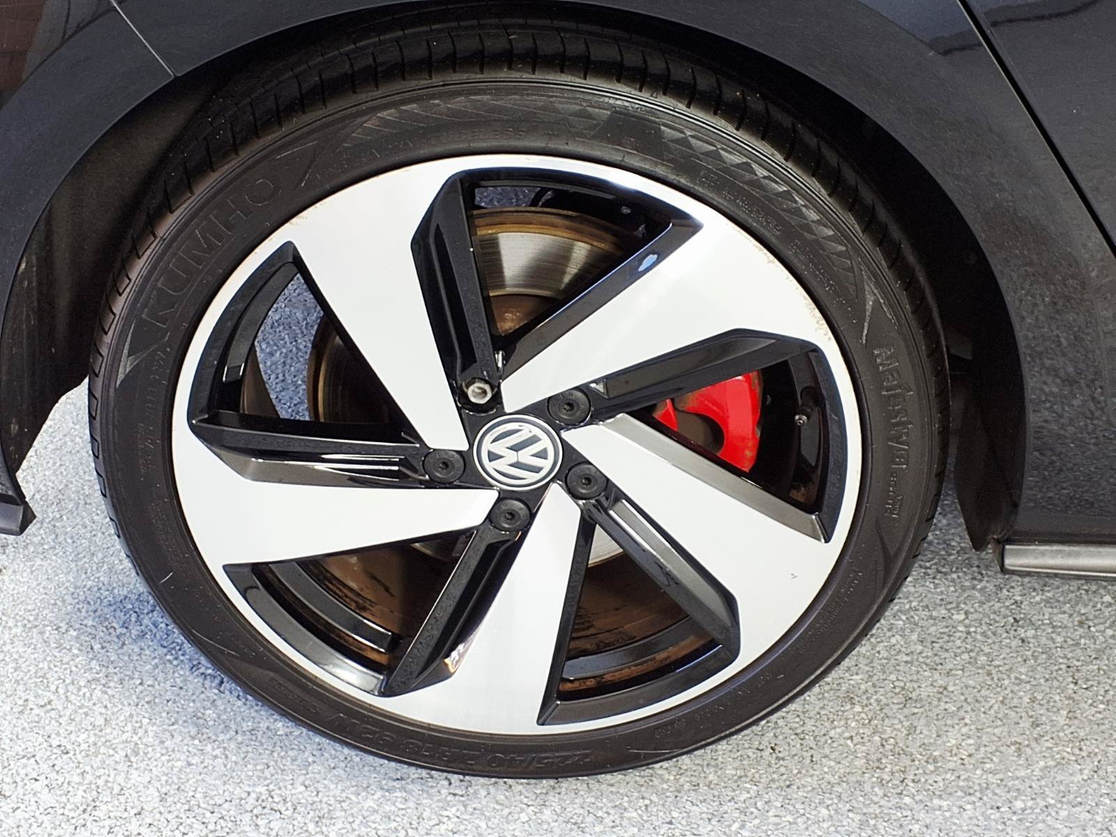 Used 2020 Volkswagen GTI S FWD image 4