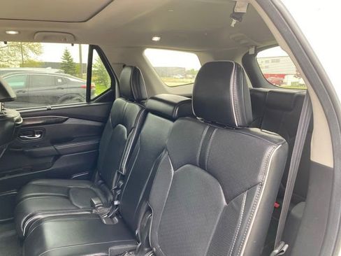 Used 2025 Honda Pilot Elite image 10
