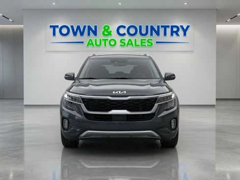 Used 2022 Kia Seltos SX w/ Sunroof Package AWD/4WD image 9