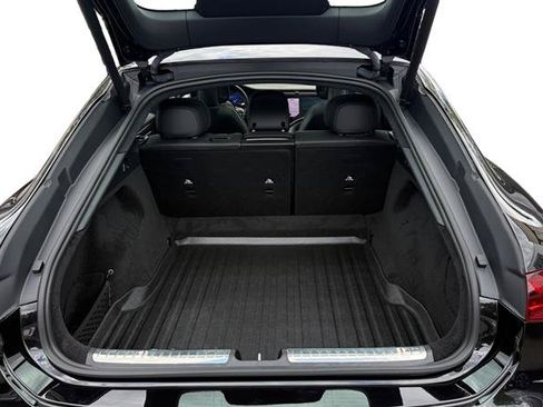 Used 2023 Mercedes-Benz EQS 580 4MATIC Sedan image 19