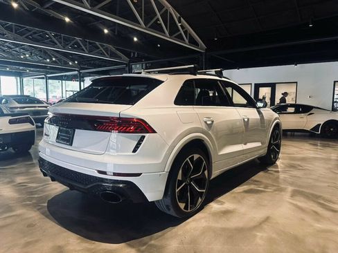 Used 2022 Audi RS Q8 AWD/4WD image 5