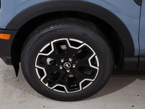 New 2026 Ford Bronco Sport Outer Banks w/ Outer Banks Tech Package+ AWD/4WD image 23