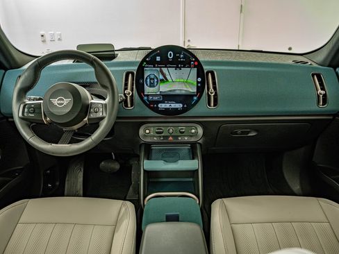 Certified 2025 MINI Cooper Countryman S w/ Comfort Package Max AWD/4WD image 28
