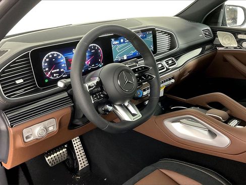 New 2026 Mercedes-Benz GLE 53 AMG 4MATIC Coupe image 6