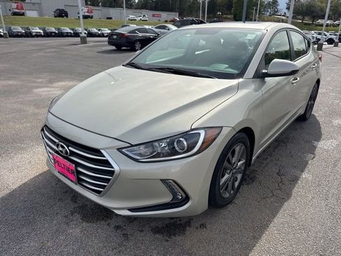 Used 2018 Hyundai Elantra Value Edition w/ Cargo Package image 7
