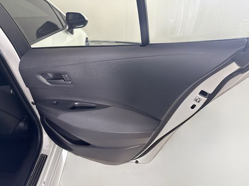 Used 2022 Toyota Corolla LE image 28