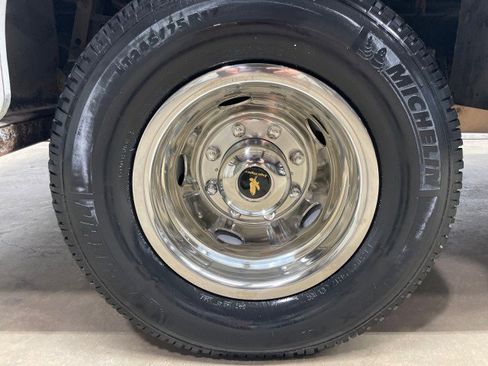 Used 2017 Ford F350 XL w/ Power Equipment Group image 37