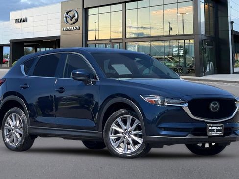 Used 2019 MAZDA CX-5 Grand Touring FWD image 2
