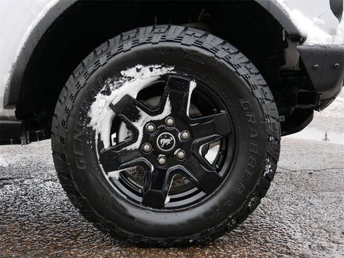 Certified 2024 Ford Bronco Black Diamond image 7