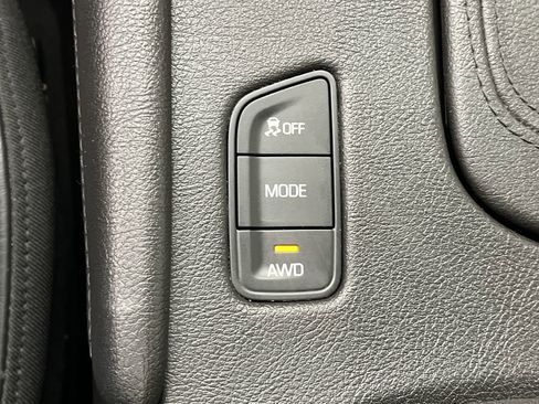 Used 2017 Cadillac XT5 Luxury image 17