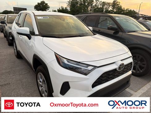 Used 2025 Toyota RAV4 LE FWD image 1