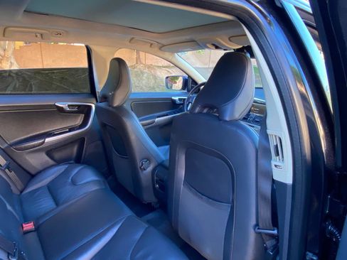 Used 2012 Volvo XC60 3.2 Premier Plus image 43