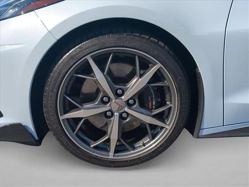 Used 2023 Chevrolet Corvette Stingray Premium Cpe w/ Z51 Performance Package RWD image 20