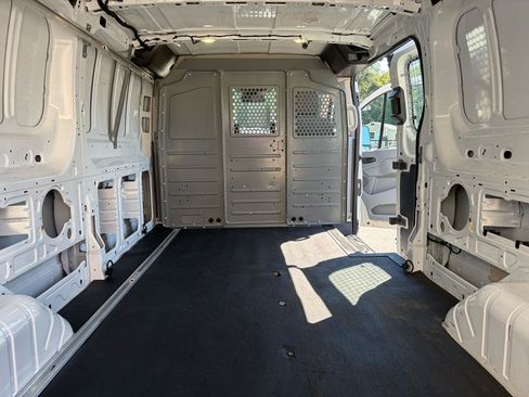 Used 2016 Ford Transit 150 148 Low Roof RWD image 26
