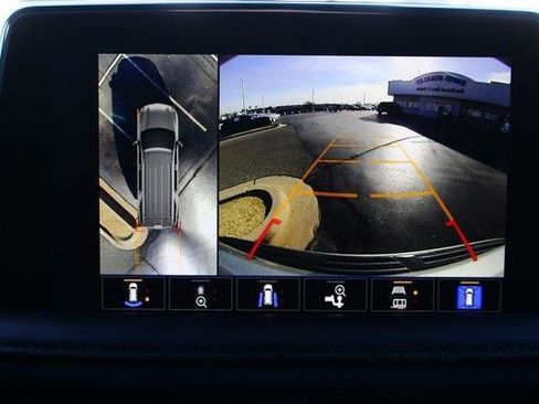 Used 2023 Chevrolet Tahoe LT w/ Luxury Package image 19