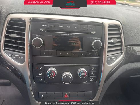 Used 2012 Jeep Grand Cherokee Laredo AWD/4WD image 15