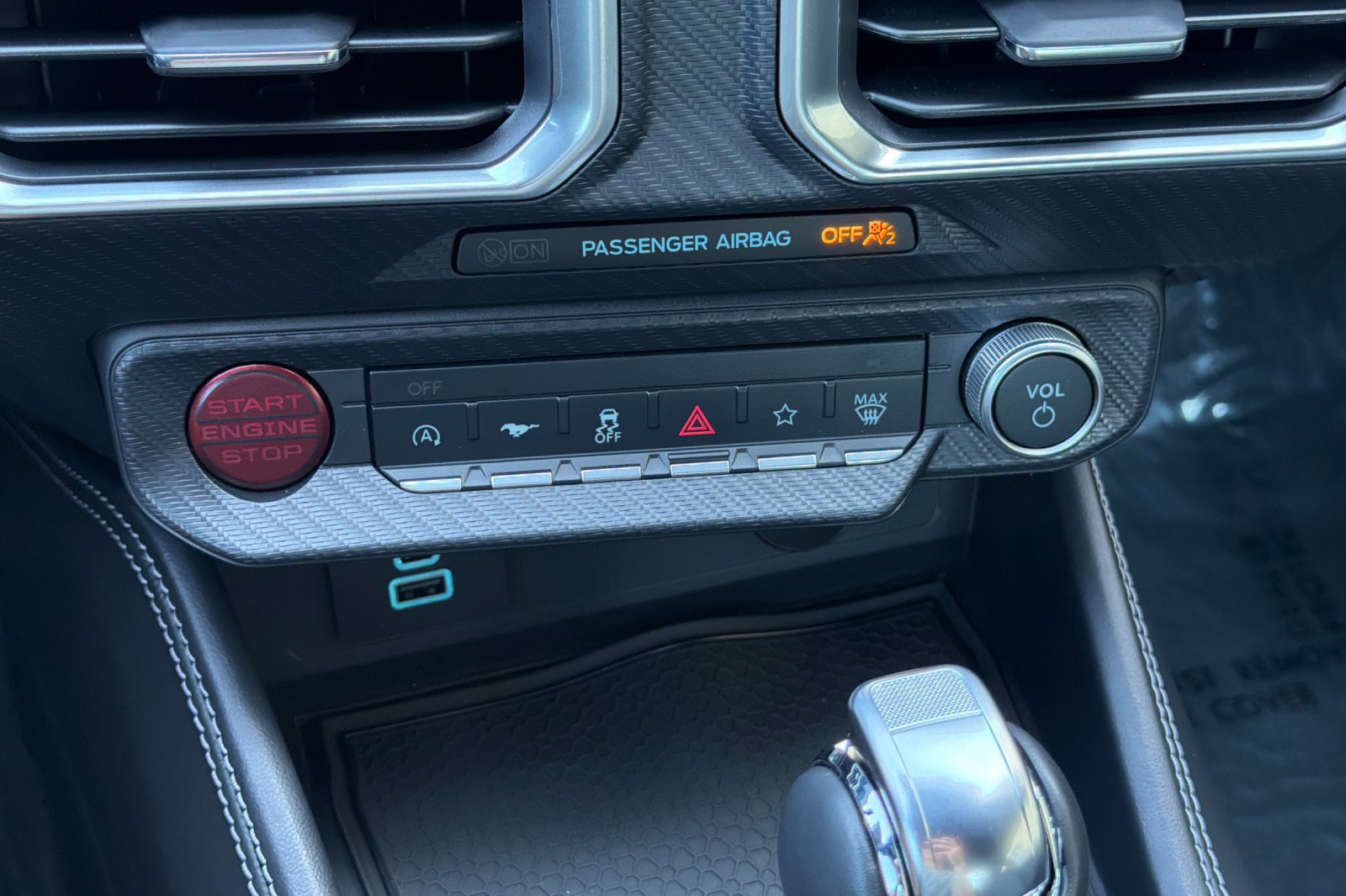 Used 2025 Ford Mustang GT Premium RWD image 24