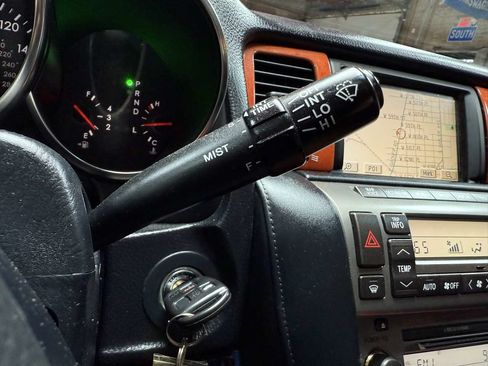 Used 2002 Lexus SC 430 Convertible RWD image 23