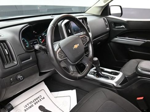 Used 2021 Chevrolet Colorado LT w/ LT Convenience Package RWD image 14