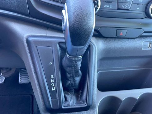 Used 2021 Ford Transit 350 XLT RWD image 11