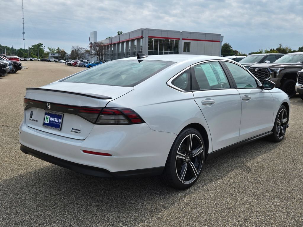 Used 2023 Honda Accord Sport image 6