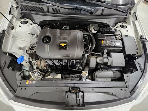 Used 2021 Kia Forte GT-Line FWD image 31