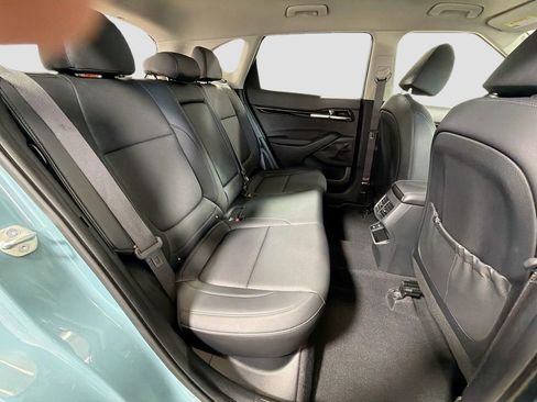 Used 2024 Kia Seltos EX FWD image 29