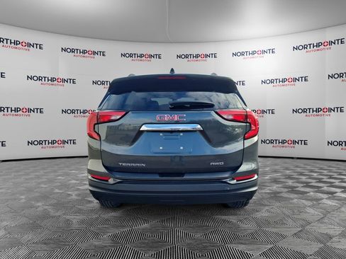 Used 2021 GMC Terrain SLE w/ Driver Convenience Package AWD/4WD image 5