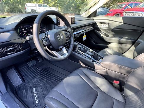 New 2025 Honda Accord Touring image 15
