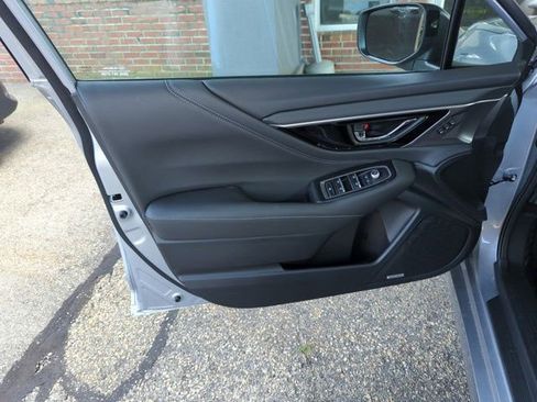 Used 2025 Subaru Legacy Limited image 14