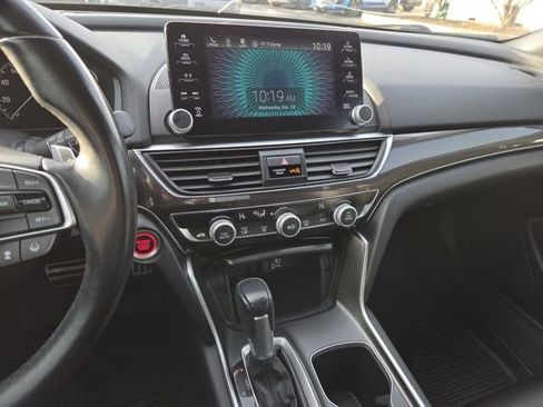 Used 2020 Honda Accord Sport image 32