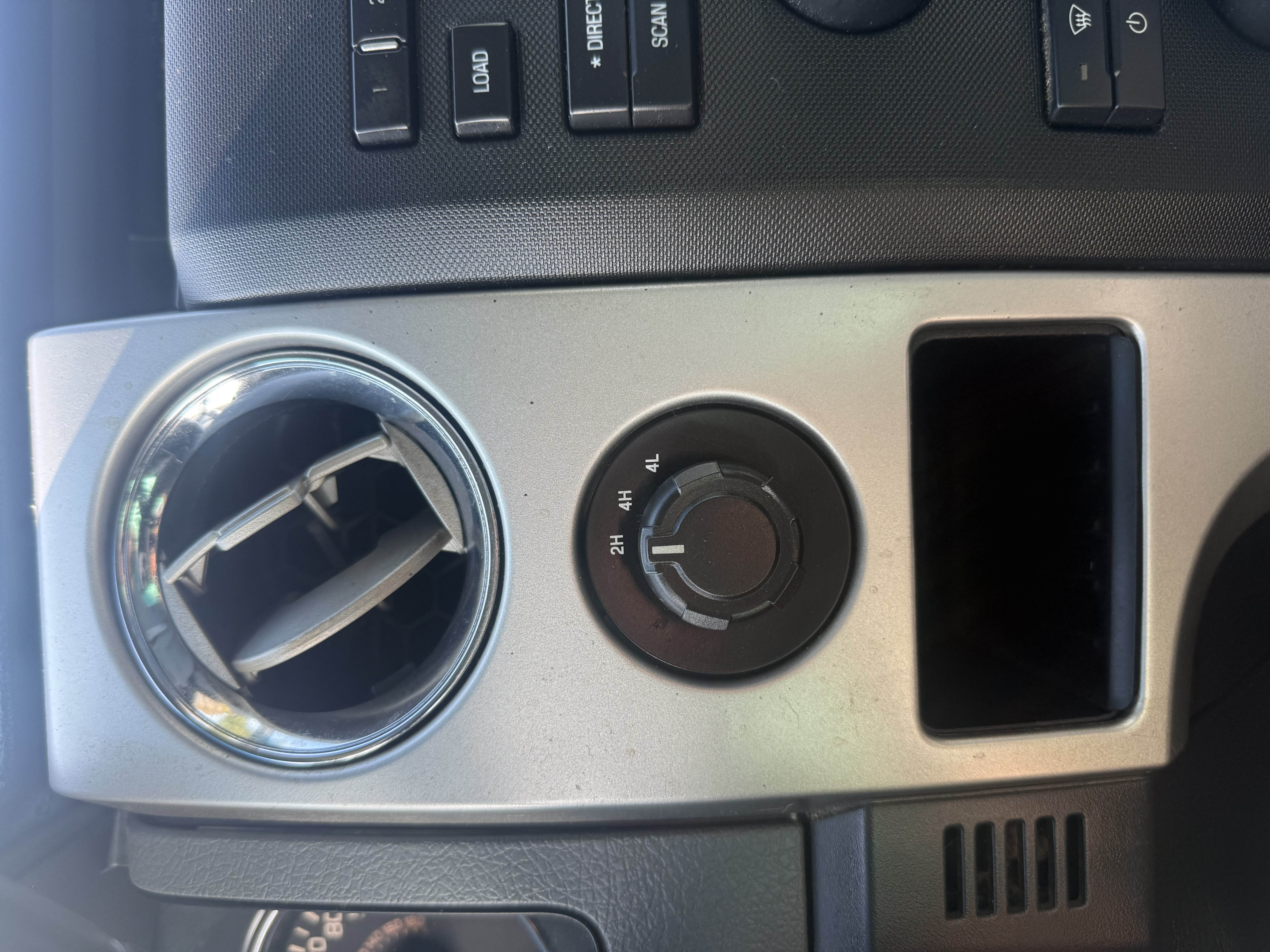 Used 2014 Ford F150 XLT AWD/4WD image 15