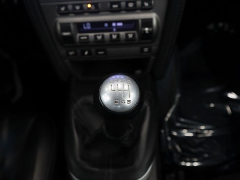 Used 2006 Porsche 911 Carrera S image 24