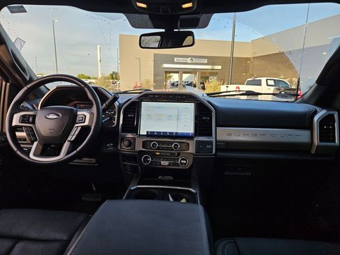 Used 2022 Ford F350 Lariat w/ Lariat Ultimate Package image 16