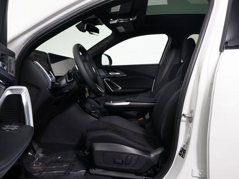 New 2026 BMW X2 xDrive28i w/ Technology Package image 5