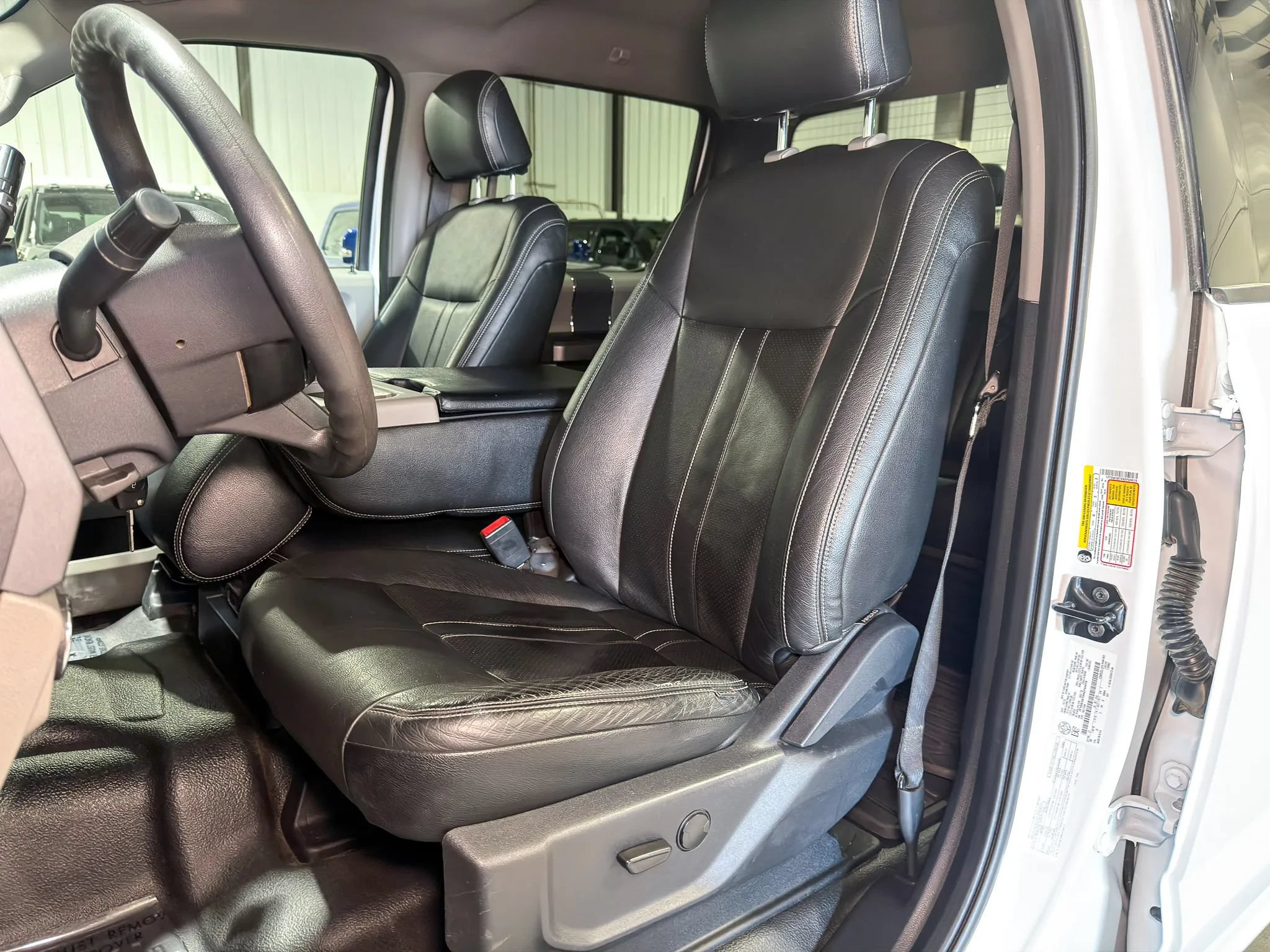 Used 2022 Ford F350 XLT w/ XLT Value Package AWD/4WD image 17